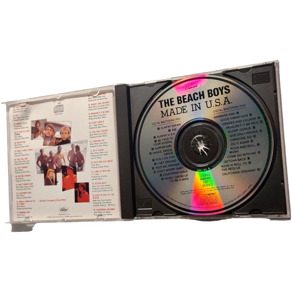 Vntg Beach Boys CD Pop Rock Made In USA 1980s 25 Song Compilation Album Surfin - Picture 5 of 6
